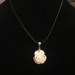 Sterling mother of pearl necklace